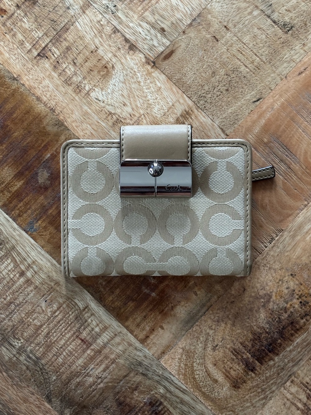 🤎💛Y2K COACH Kristin Op Art Large Wristlet Mini Bag Wallet